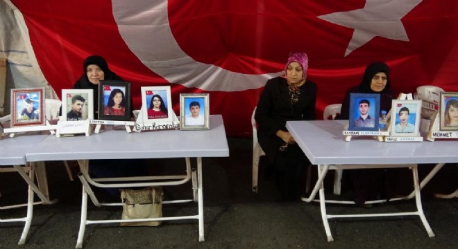 Diyarbakır annelerinden HDP ve PKK ya tepki